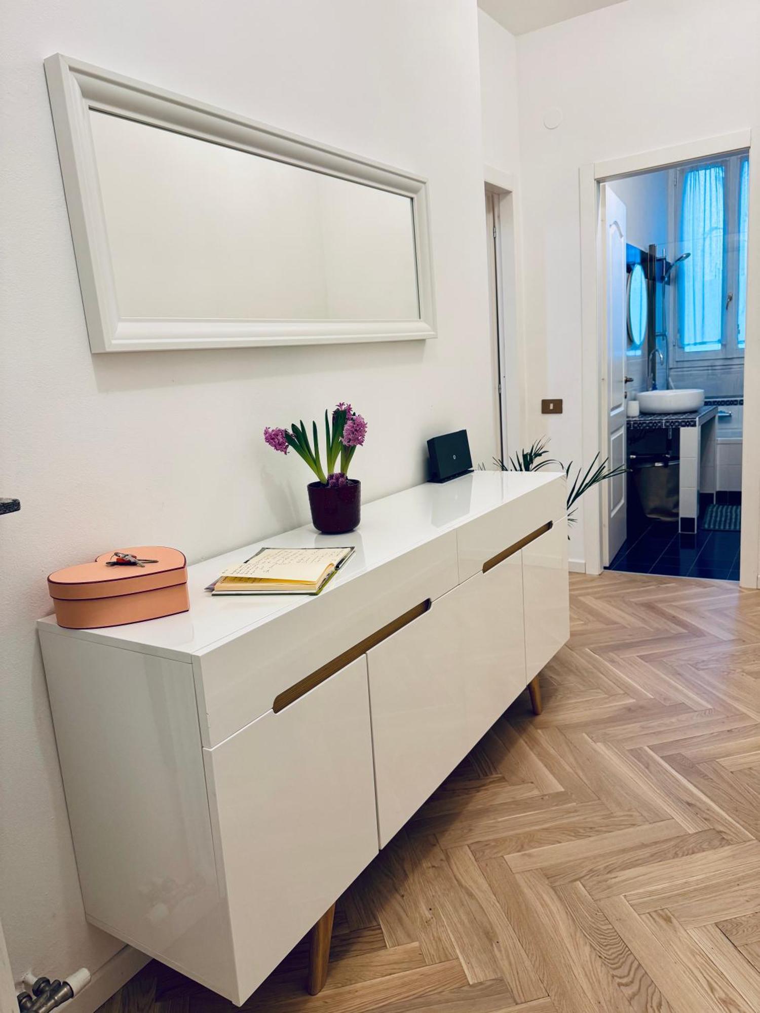 Wanderlust Splendido Appartamento In Centro Pavia Exterior photo